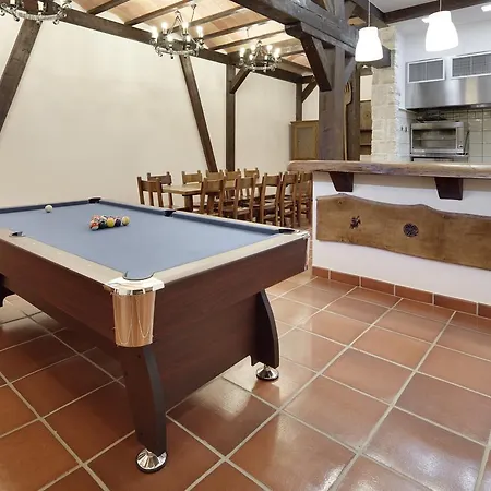 Iraule Basque Villa *