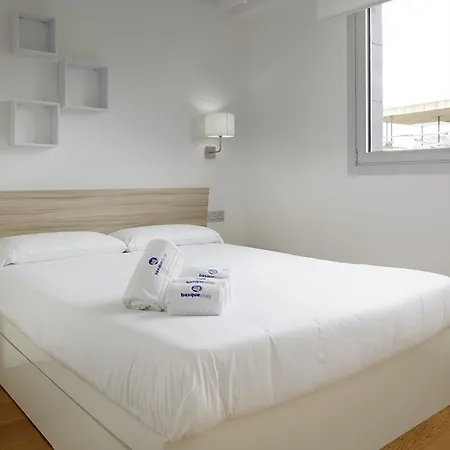Iraule Basque Villa San Sebastián